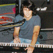 Teddy Geiger - List pictures