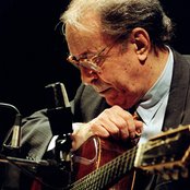 João Gilberto - List pictures