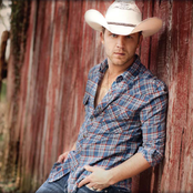 Justin Moore - List pictures