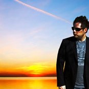 Ryan Farish - List pictures