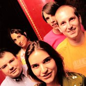 Cola Jet Set - List pictures