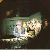 Pictureplane - List pictures