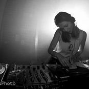 Nina Kraviz - List pictures