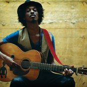 K'naan - List pictures