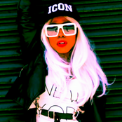 Moxiie - List pictures