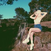 Kali Uchis - List pictures