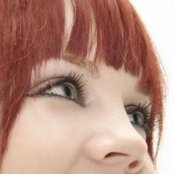 Sarah Reeves - List pictures