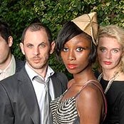 Oi Va Voi - List pictures