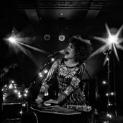 Andreya Triana - List pictures