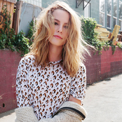 Bridgit Mendler - List pictures