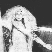 Lene Lovich - List pictures