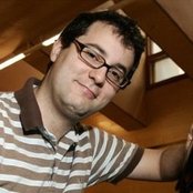 Fernando Velázquez - List pictures