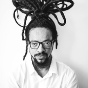 Rael - List pictures