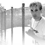 Evan Taubenfeld - List pictures