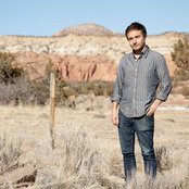 Daniel Rossen - List pictures