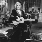 Mae West - List pictures