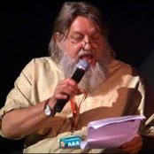 Robert Wyatt - List pictures