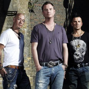 East 17 - List pictures