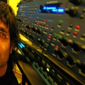 Max Corbacho - List pictures