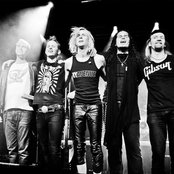 W.e.t. - List pictures