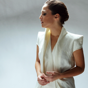 Carminho - List pictures