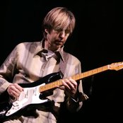 Eric Johnson - List pictures