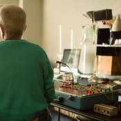 Charles Cohen - List pictures