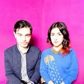 Lilly Wood - List pictures