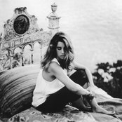 Nova Heather - List pictures