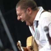 Hamilton De Holanda - List pictures