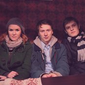 Palms On Fire - List pictures