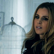 Lisa Miskovsky - List pictures