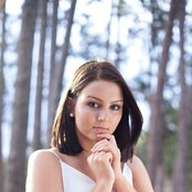 Lili Kendall - List pictures