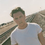 Saint Raymond - List pictures