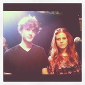 Doe Paoro - List pictures