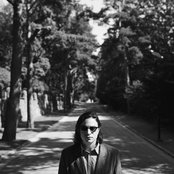 Moonface - List pictures