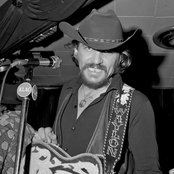Waylon Jennings - List pictures