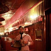 Quantic - List pictures