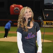 Sarah Darling - List pictures