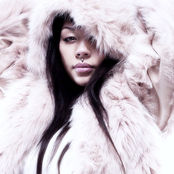 Mutya Buena - List pictures