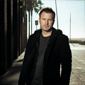 Dierks Bentley - List pictures