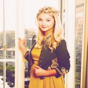 Stefanie Scott - List pictures