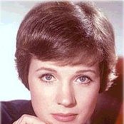 Julie Andrews - List pictures