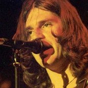 C.j. Ramone - List pictures