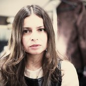 Hope Sandoval - List pictures