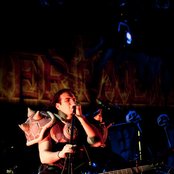 Powerglove - List pictures