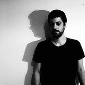 Lee Burton - List pictures