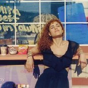 Empress Of - List pictures