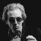 Robert Ashley - List pictures