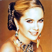 Lucero - List pictures